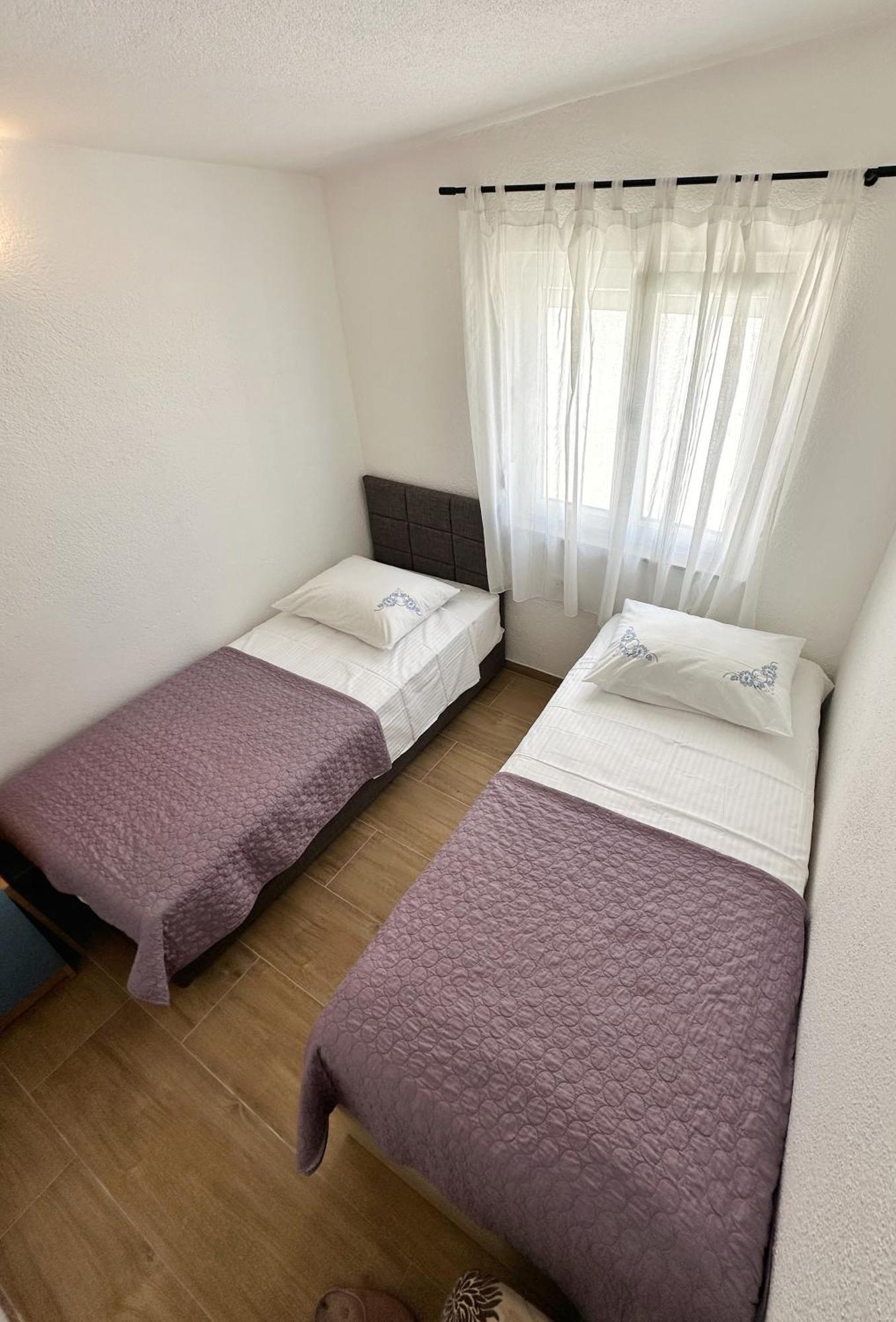 Apartmani Maja Kanica Рогозница Экстерьер фото